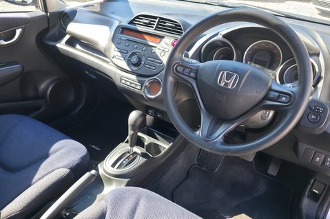 Honda Jazz I-VTEC ES..AUTOMATIC..12 MAIN DEALER SERVICES..1 PREVIOUS KEEPER..STUNNING 6