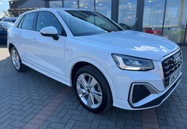 Audi Q2 1.5 TFSI S LINE AUTOMATIC 5