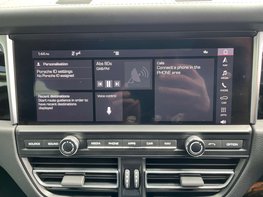 Porsche Macan 3.0 Macan S Semi-Auto 4WD 5dr 32
