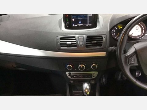 Renault Megane 1.5 Megane Dynamique TomTom dCi Semi-Auto 5dr 20
