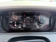 Land Rover Range Rover Velar 2.0 R-DYNAMIC SE 22