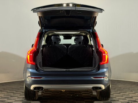 Volvo XC90 D5 POWERPULSE INSCRIPTION AWD 8