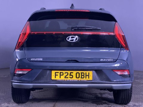 Hyundai BAYON 1.0 T-GDi Ultimate SUV 5dr Petrol DCT Euro 6 (s/s) (100 ps) 1 Owner - Sens 28