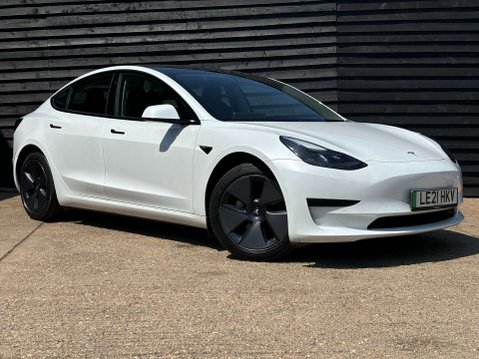 Tesla Model 3 Model 3 Standard Range + 4dr 6