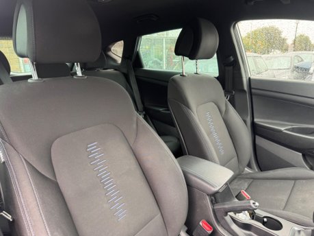 Hyundai TUCSON T-GDI GO SE 9