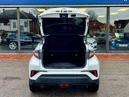 Toyota C-HR 1.8 C-HR-Dynamic HEV CVT 5dr 68