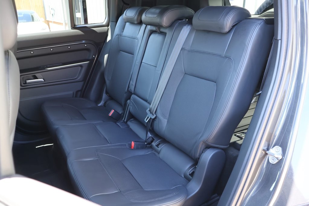 Land Rover Defender 110 BRAND NEW HARD TOP X-DYNAMIC HSE WITH A GENUINE REAR SEAT CONVERSION 14