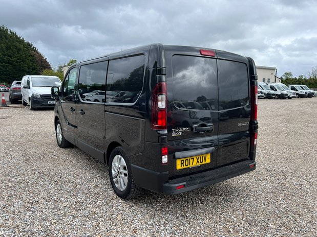 Renault Trafic Crew Cab SWB L1H1 Sport SL27 Air Con Alloys Nav Se 8