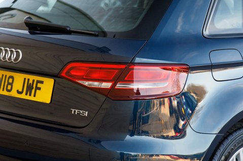 Audi A3 TFSI SE TECHNIK 9