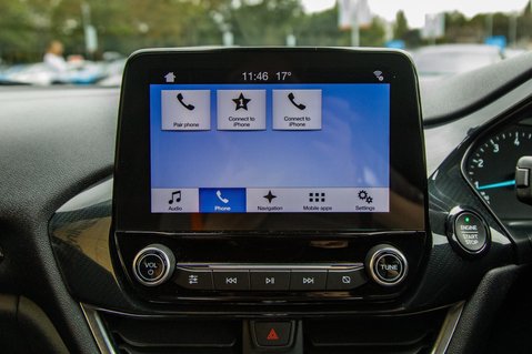 Ford Fiesta ST-LINE 18