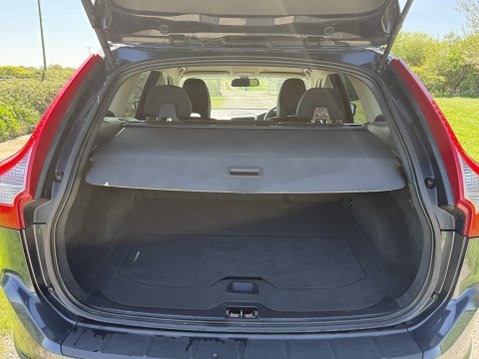 Volvo XC60 D5 SE AWD 13