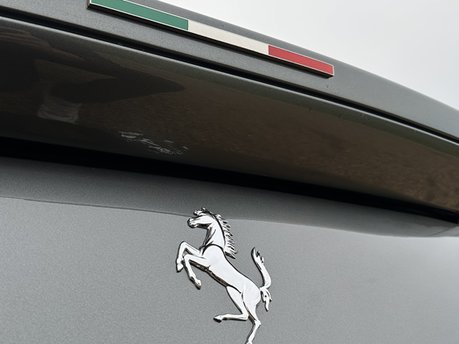 Ferrari 812 Superfast 36