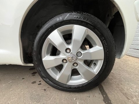 Toyota Aygo 1.0 VVT-i Go Euro 5 3dr 16