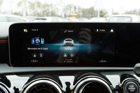 Mercedes-Benz A Class A 200 AMG LINE EXECUTIVE 24