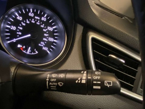 Nissan Qashqai 1.5 Qashqai N-Connecta dCi 5dr 23