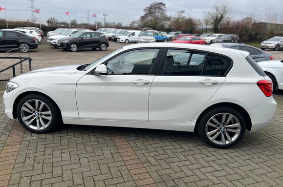 BMW 1 Series 116D SPORT 9