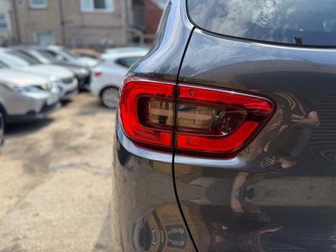 Renault Kadjar 1.2 TCe Dynamique S Nav SUV 5dr Petrol Manual Euro 6 10