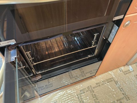Auto-Sleepers Orian Pavo 32