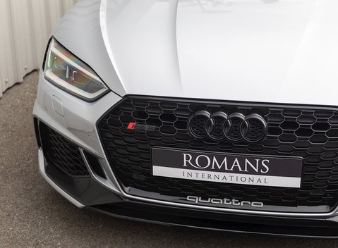 Audi RS5 Coupé Sport Edition 24