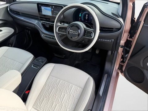 Fiat 500 87kW La Prima 42kWh 3dr Auto 19