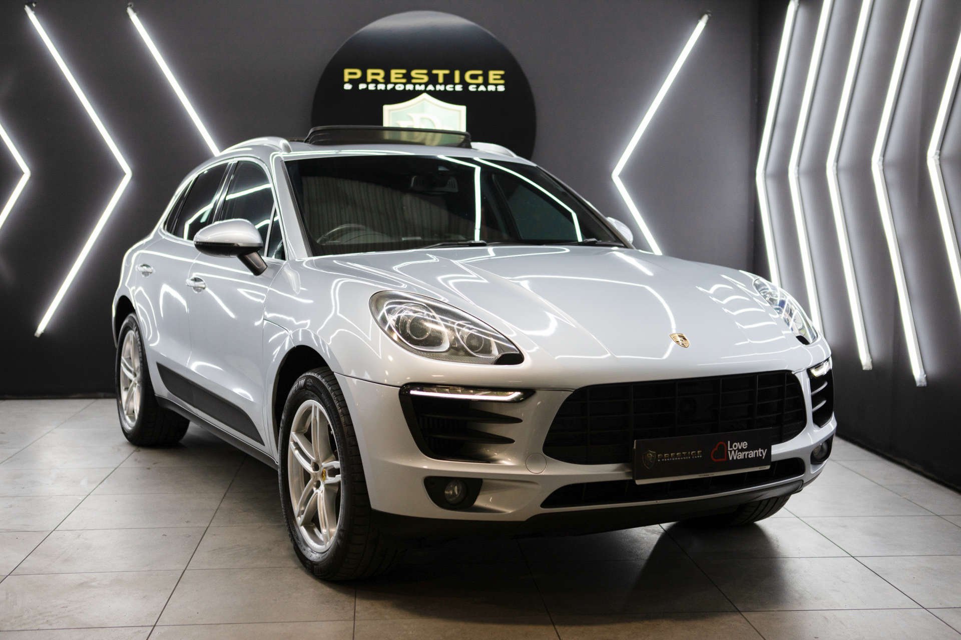 2015 Porsche Macan