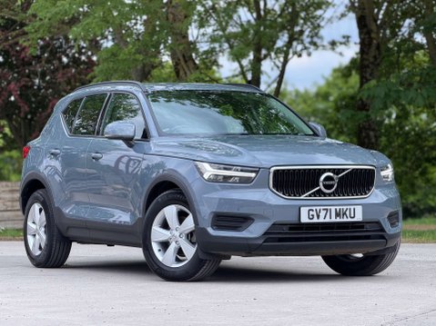 Volvo XC40 1.5 XC40 Momentum Core T2 5dr 1
