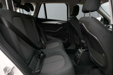 BMW X1 SDRIVE18I SE 27