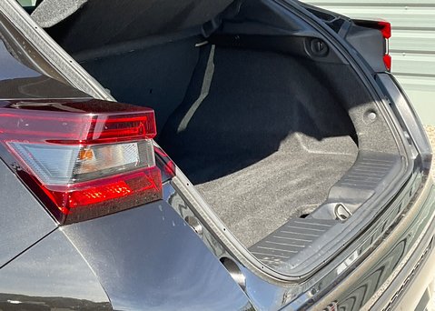 Nissan Juke N-CONNECTA 18