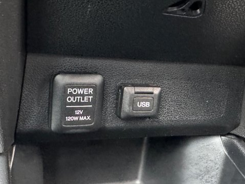 Honda Jazz 1.4 i-VTEC ES CVT Euro 5 5dr 19