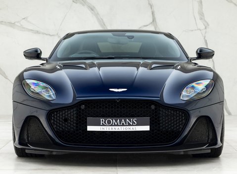 Aston Martin DBS Superleggera 4