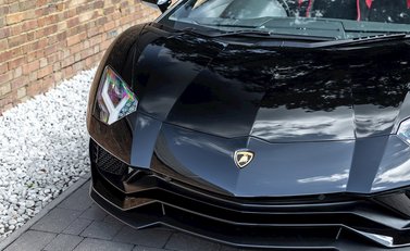 Lamborghini Aventador S LP740-4 Roadster 25
