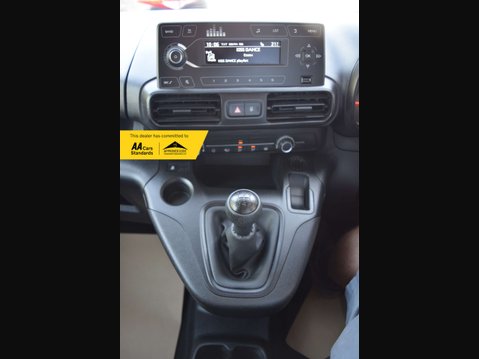 Vauxhall Combo 1.6 Combo 2300 Edition S/S 38