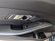 BMW 3 Series 2.0 318d Sport Auto 4dr 38