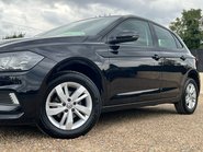 Volkswagen Polo SE EVO 15