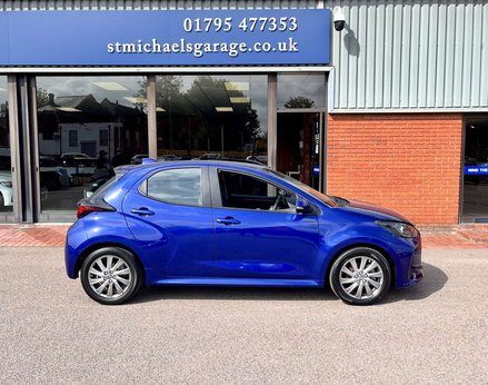 Toyota Yaris 1.5 Yaris Icon HEV CVT 5dr 10