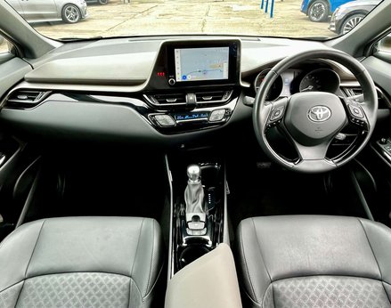 Toyota C-HR 1.8 C-HR Excel HEV CVT 5dr 2