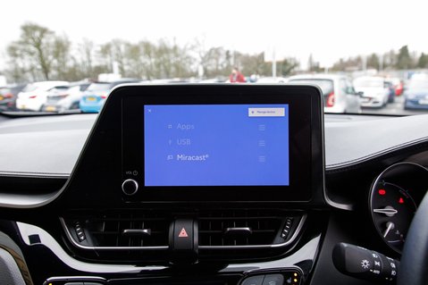 Toyota C-HR DESIGN 23