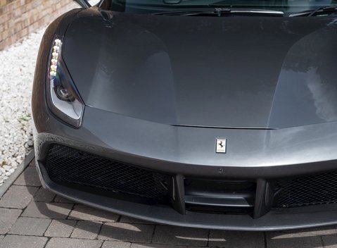 Ferrari 488 GTB 23