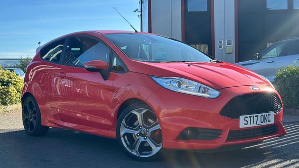 Ford Fiesta 1.6T EcoBoost ST-3 Hatchback 3dr Petrol Manual Euro 6 (182 ps) Service History
