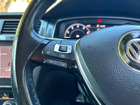 Volkswagen Golf SE NAVIGATION TSI EVO DSG 24