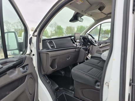 Ford Transit Custom 2.0 300 EcoBlue Limited Panel Van 5dr Diesel Manual L2 H1 Euro 6 (s/s) (130 49