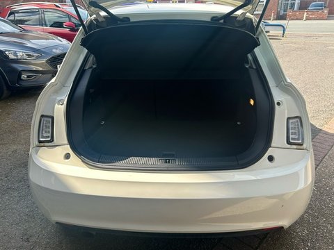 Audi A1 TFSI SPORT 5