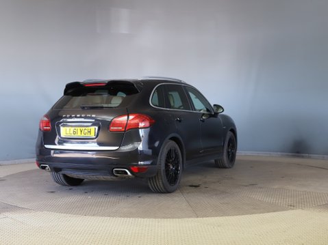 Porsche Cayenne D V6 TIPTRONIC 6