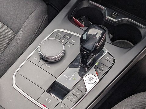BMW 1 Series 118I SE 24