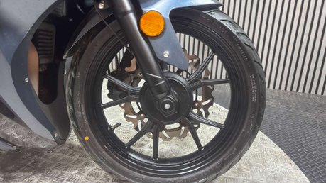 Lexmoto LXS 125 E55 2025 ONLY 5K 125CC LEARNER SPORTS BIKE 15