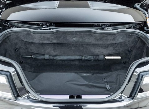 Aston Martin V12 Vantage S Roadster 33