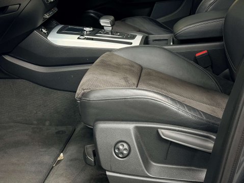 Audi Q5 2.0 Q5 S Line 40 TDI Quattro Semi-Auto 4WD 5dr 23