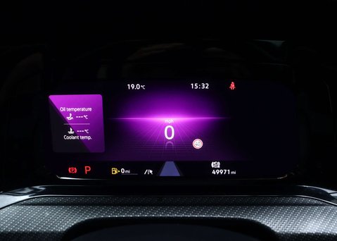 Volkswagen Golf 1.5 eTSI MHEV R-Line Hatchback 5dr Petrol Hybrid DSG Euro 6 (s/s) (150 ps) 18