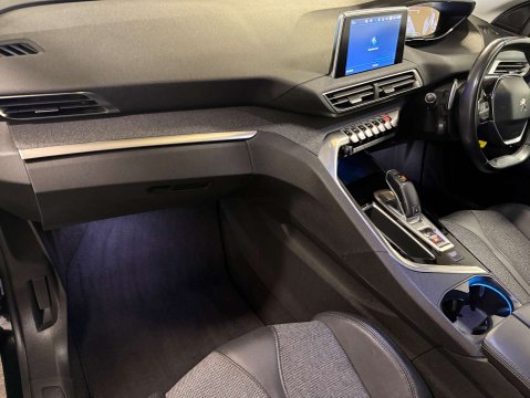 Peugeot 3008 PURETECH S/S ALLURE 34