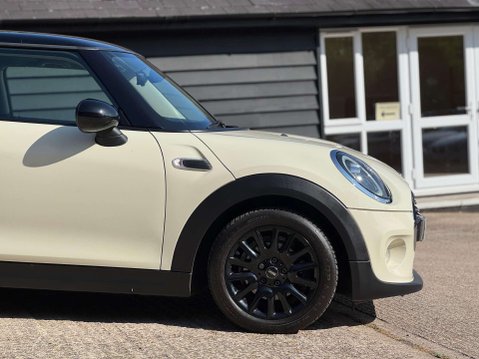 Mini Hatch 1.5 Cooper Hatchback 3dr Petrol Manual Euro 6 (s/s) (136 ps) 18